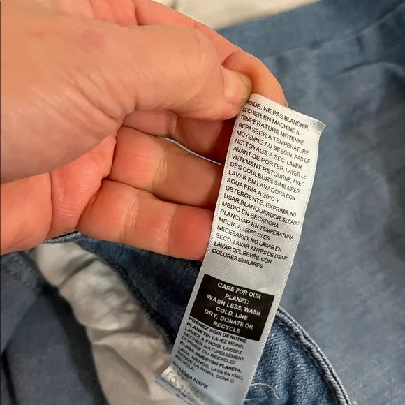 SIGNATURE LEVIS STRAUSS High Rise Skinny Distressed Jeans size 26w - Picture 13 of 16